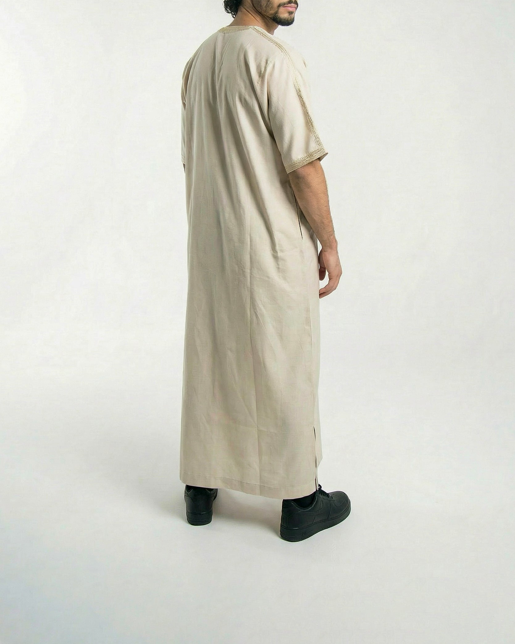 Mens Moroccan Thobe - The Embroidered Fit in Beige & Gold Threads