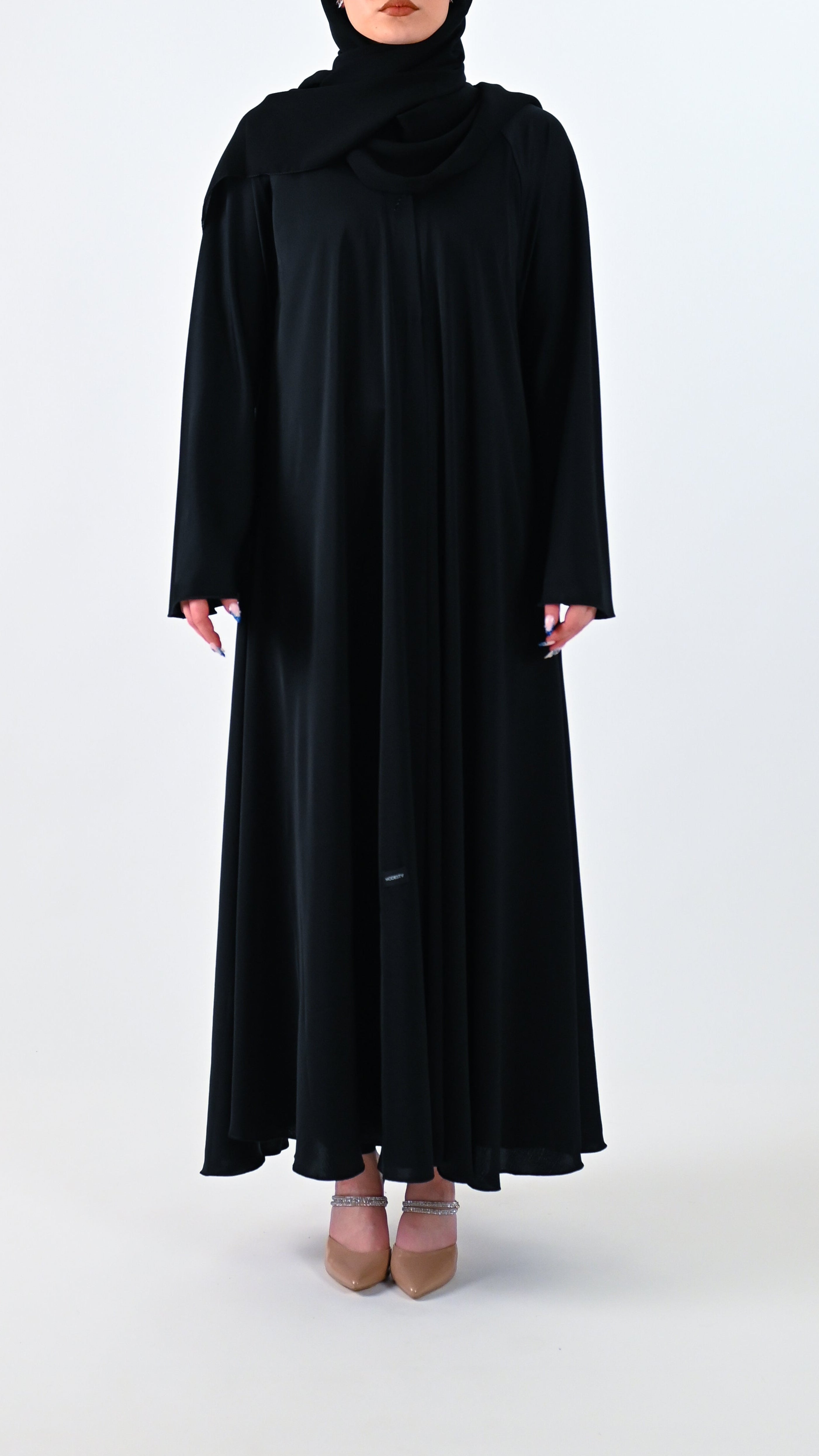 Womens Essential Abaya - Your Daily Companion in Ebony