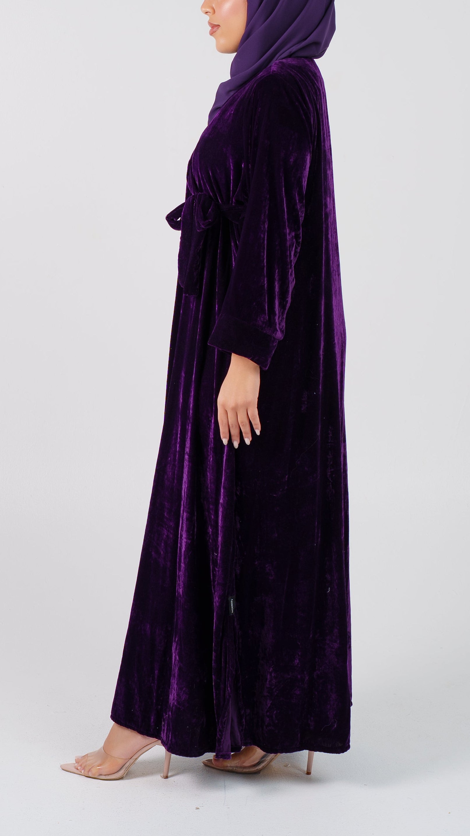 Womens Seasonal Abaya - The Authentic Soft Velvet in Midnight