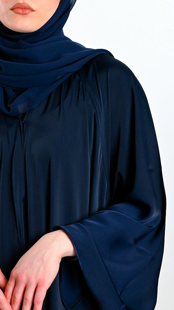 Womens Essential Abaya - Your Daily Companion in Midnight